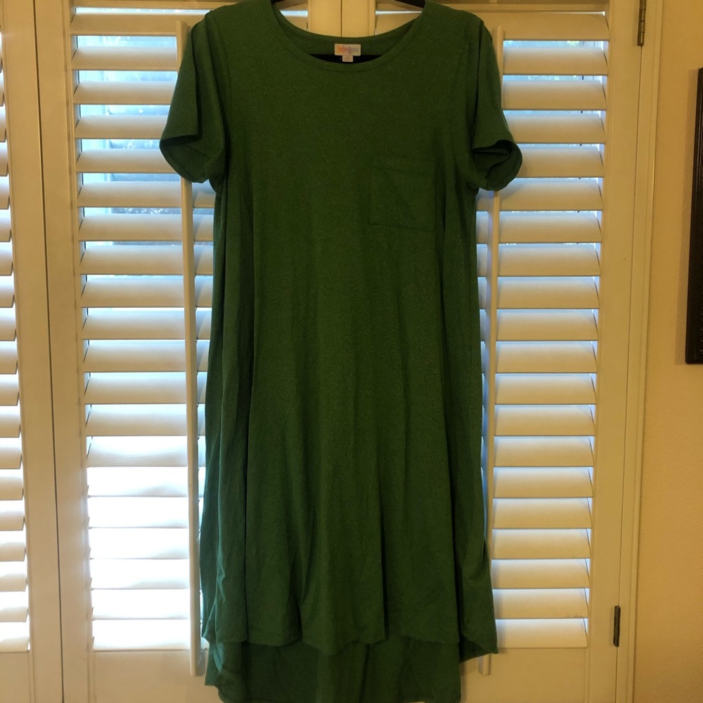 Buttery soft lularoe Carly